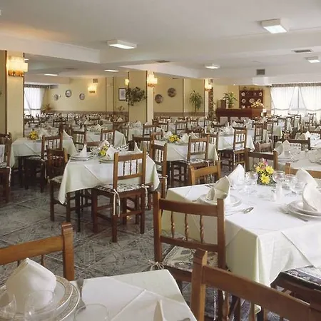 Troncoso Hotel 3*